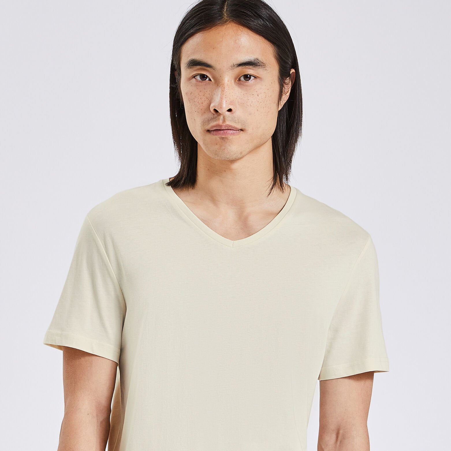 Tee shirt basique col V coton issu de l'agri biolo Ecru