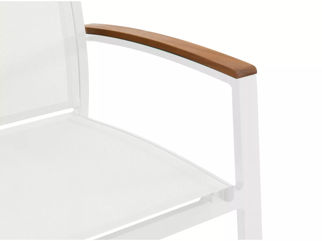 Lot de 2 fauteuils de jardin empilables en aluminium et textilène - Blanc et accoudoirs acacia - TAIPIVAI de MYLIA