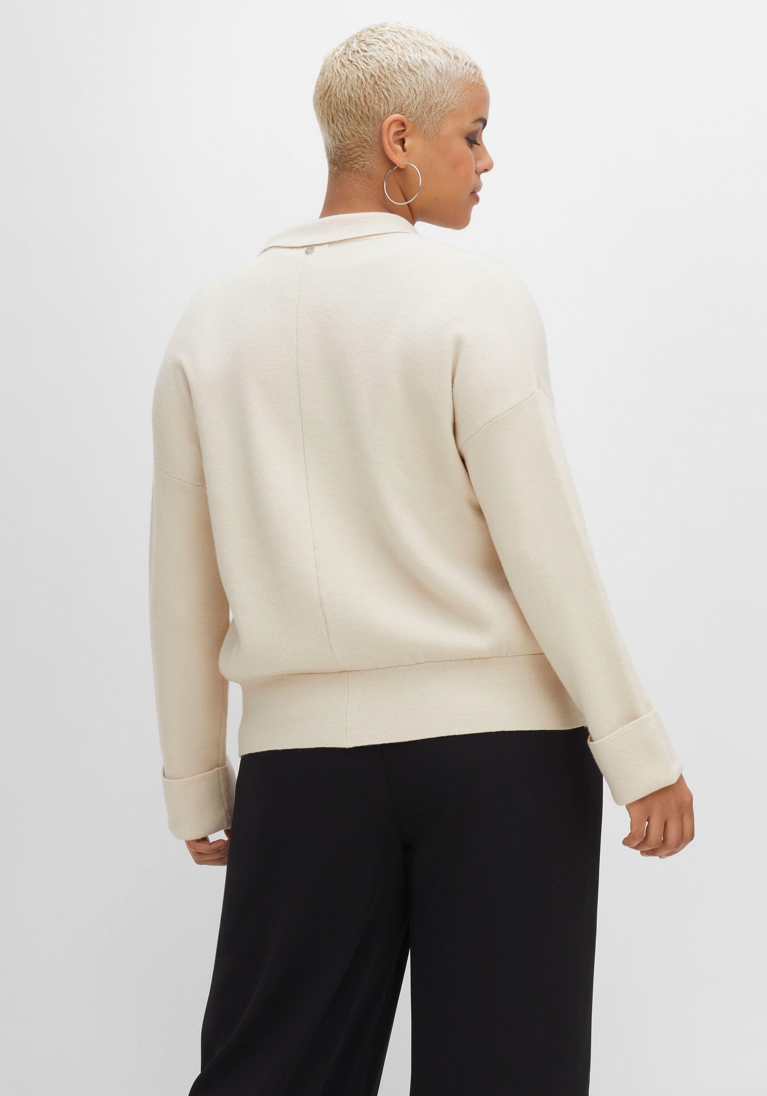 Strickjacke mit Reißverschluss und Umlegekragen
