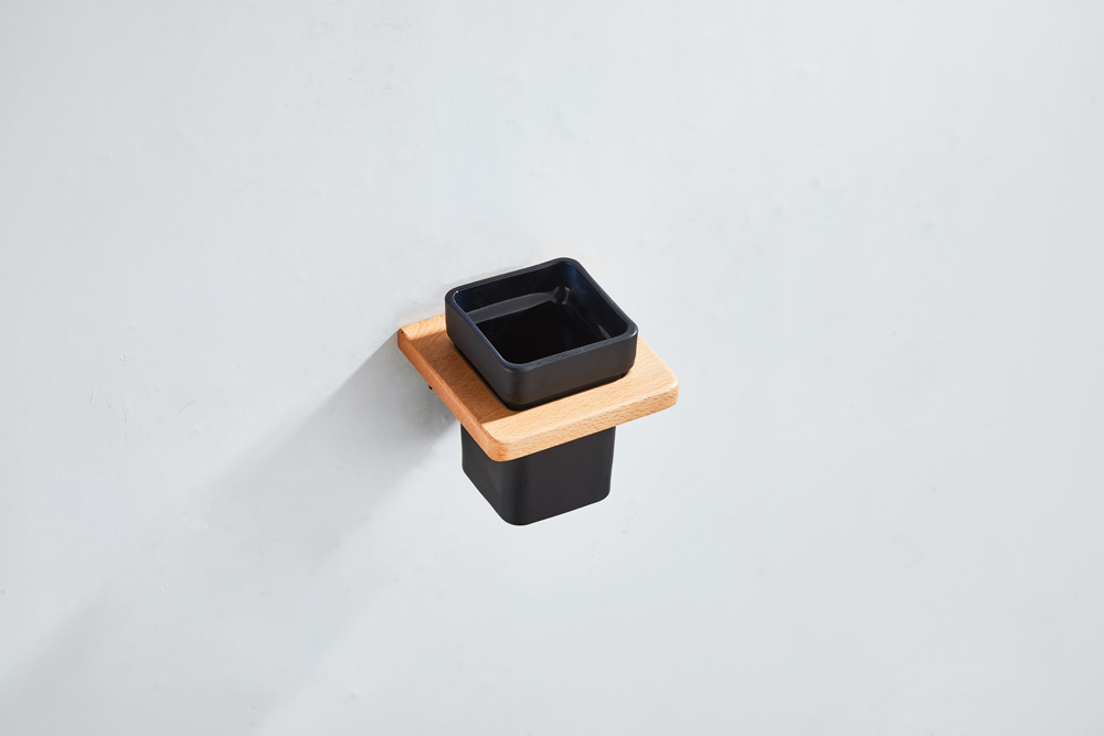 Saniclear Lumber toiletborstel mat zwart walnoothout