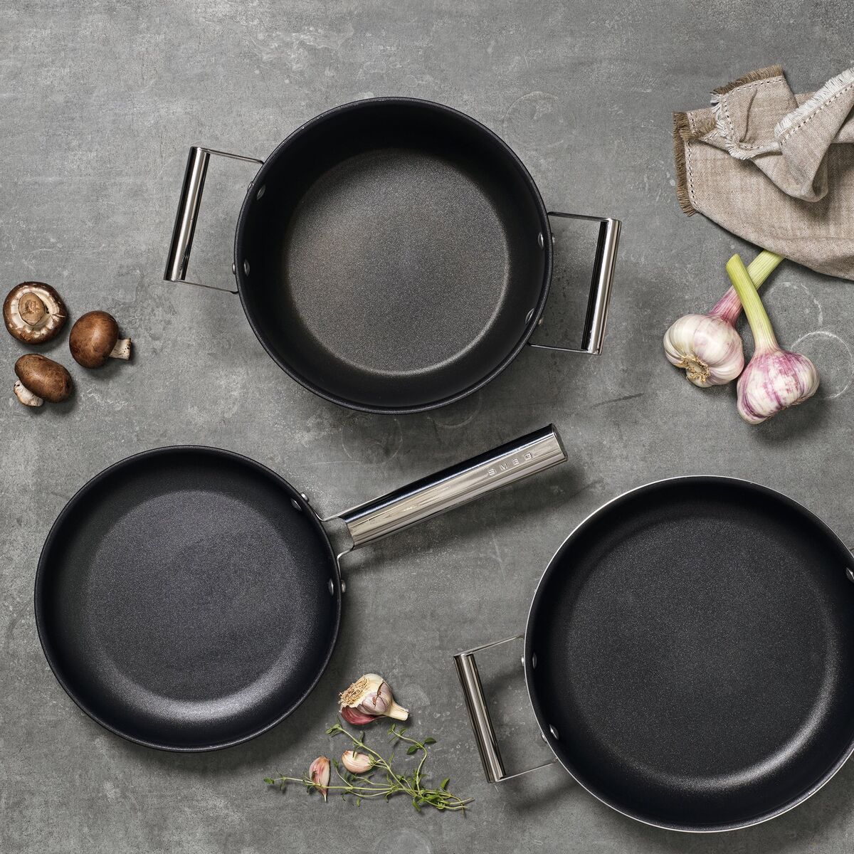 Stekepanne 26 cm, Svart