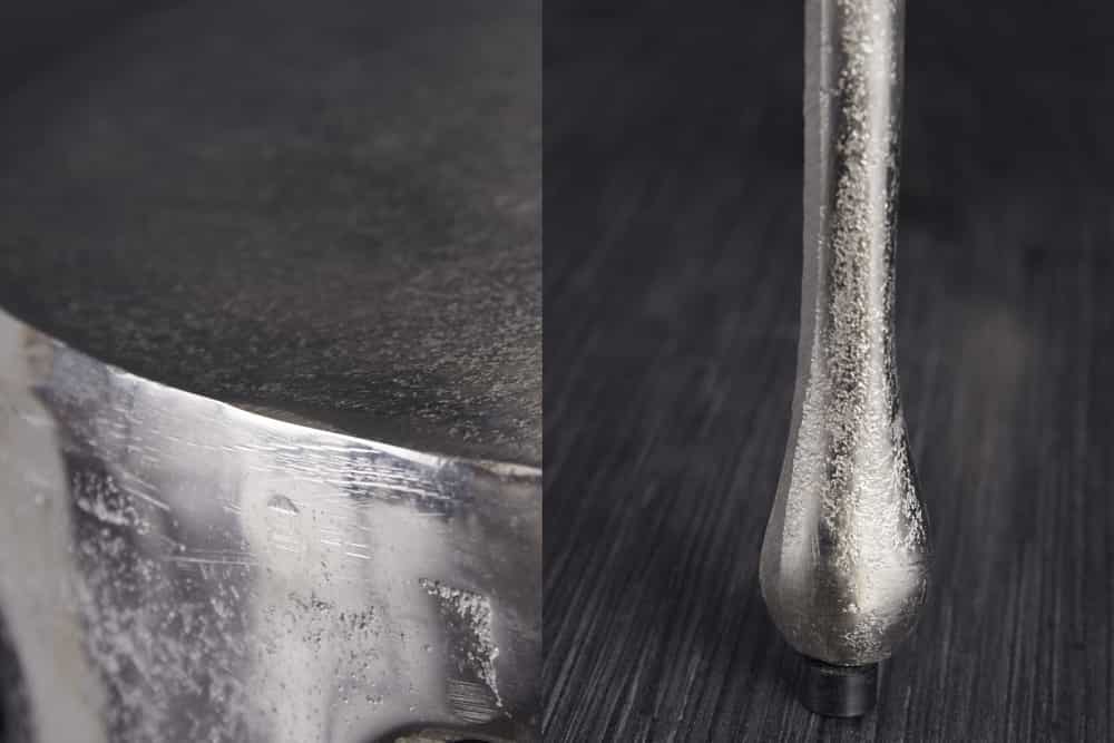Extravaganter Beistelltisch LIQUID LINE 50cm silber Tropfen-Design Metall Aluminium rund