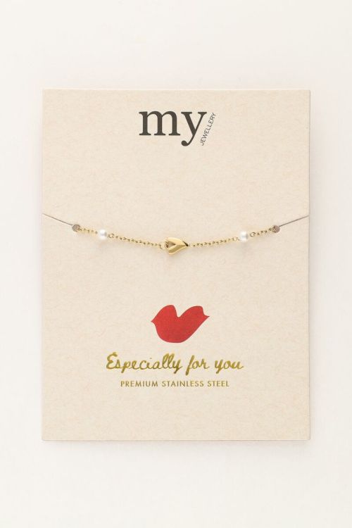 Armband met hartjes en parels