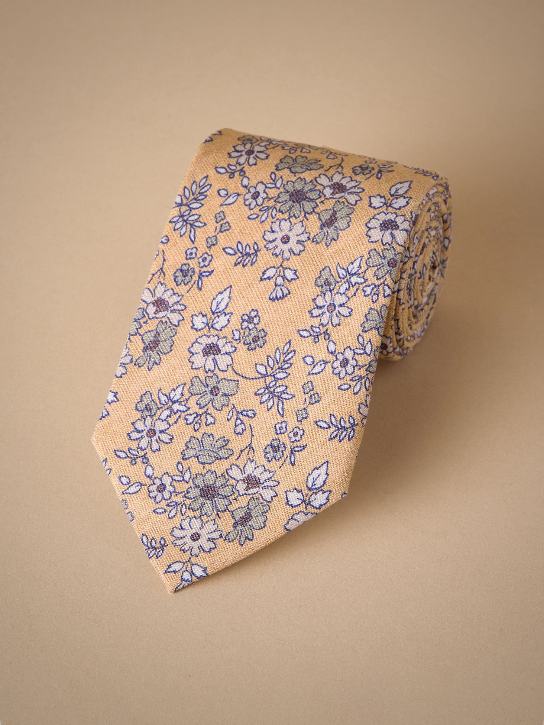 Geel - Signature Made In Italy Printed Paisley Tie