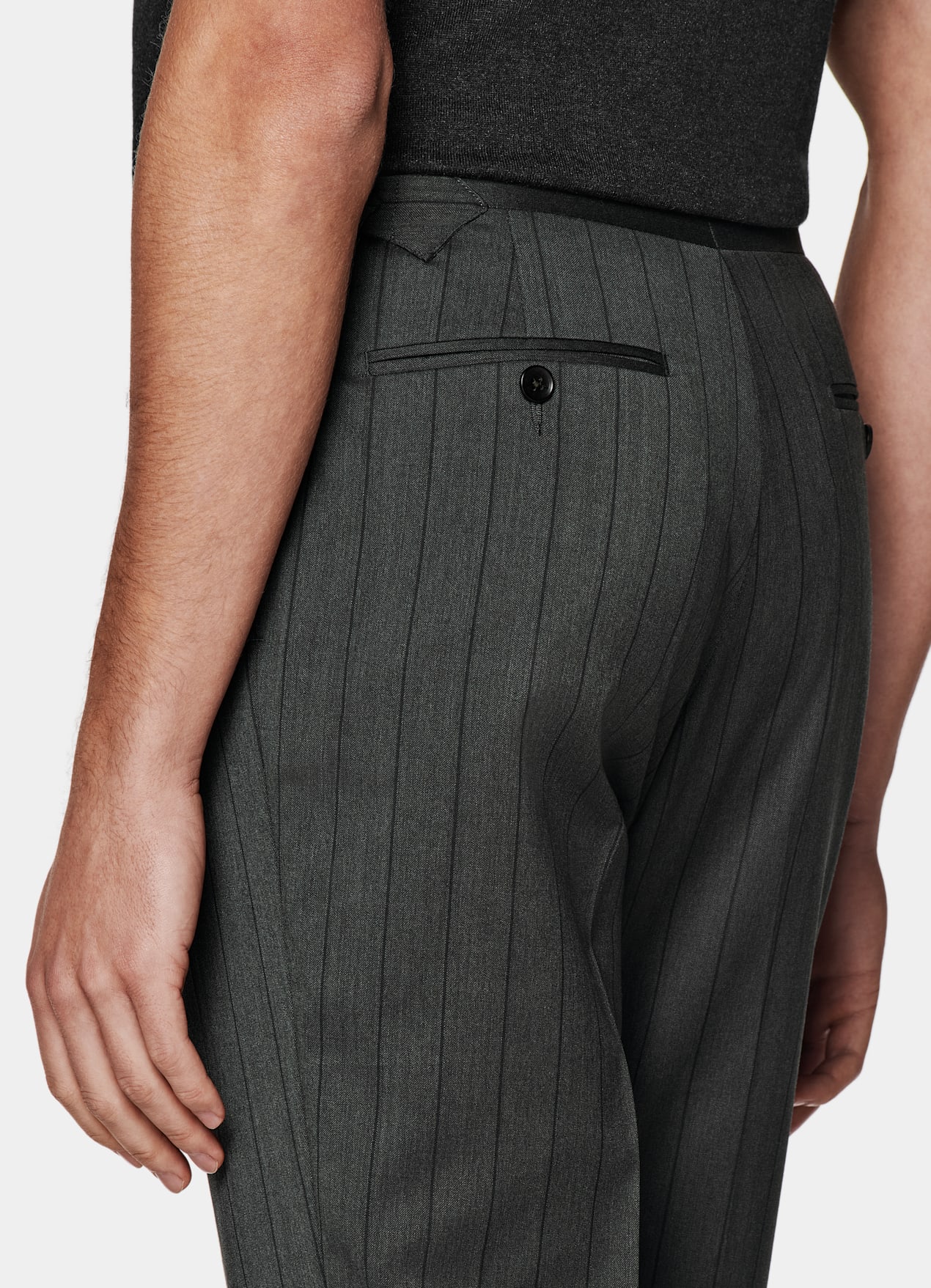 Costume Havana coupe Tailored gris foncé à rayures
