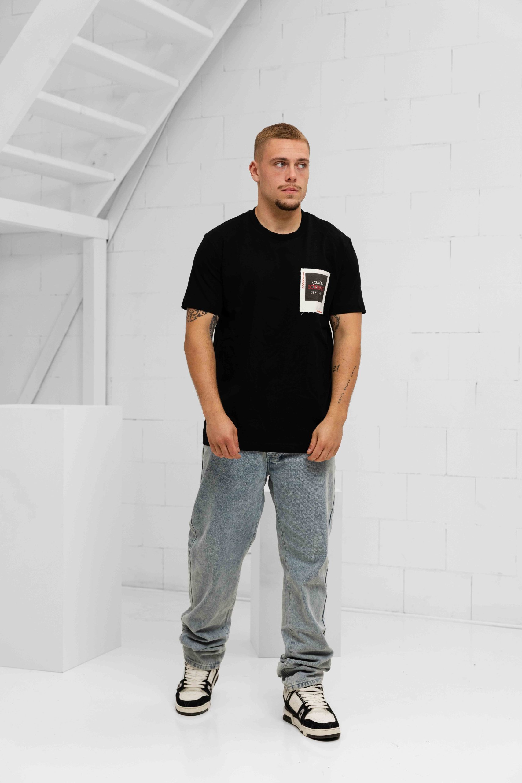 Iceberg 5D F042 Jersey T-Shirt Heren Zwart