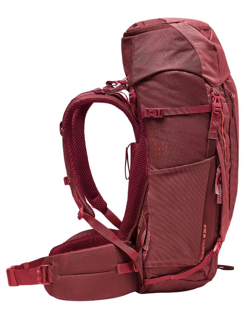 Asymmetric 38+8 Backpack