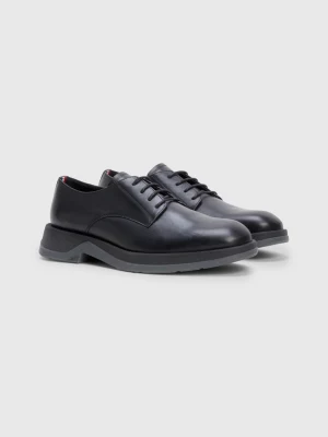 Sapatos Derby de couro leve