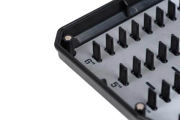Boîte de Rangement Courte Matrix pour Bas de Ligne 15cm