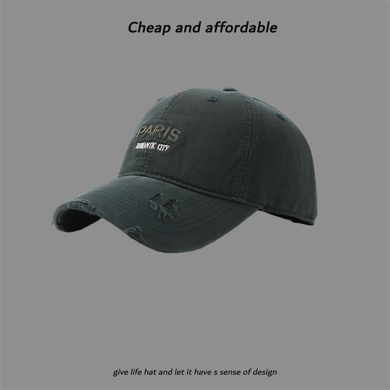 Oktokki - Letter geborduurde pet met distressed patroon