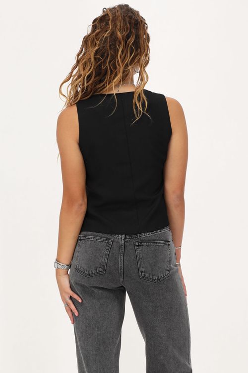 Zwart gilet met knopen