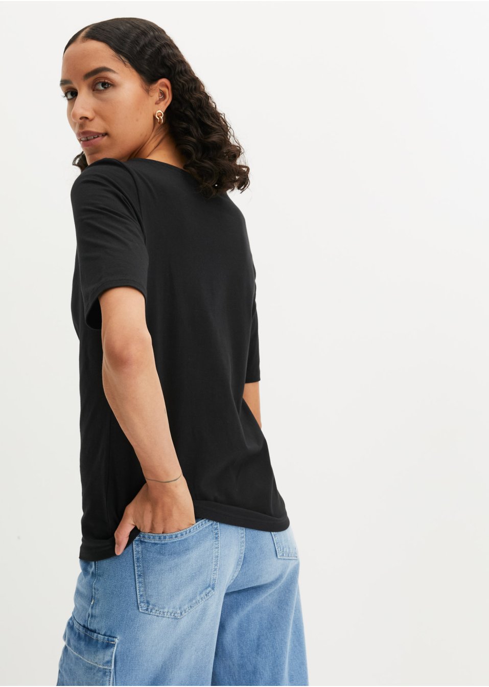 T-shirt col bateau, manches mi-longues
