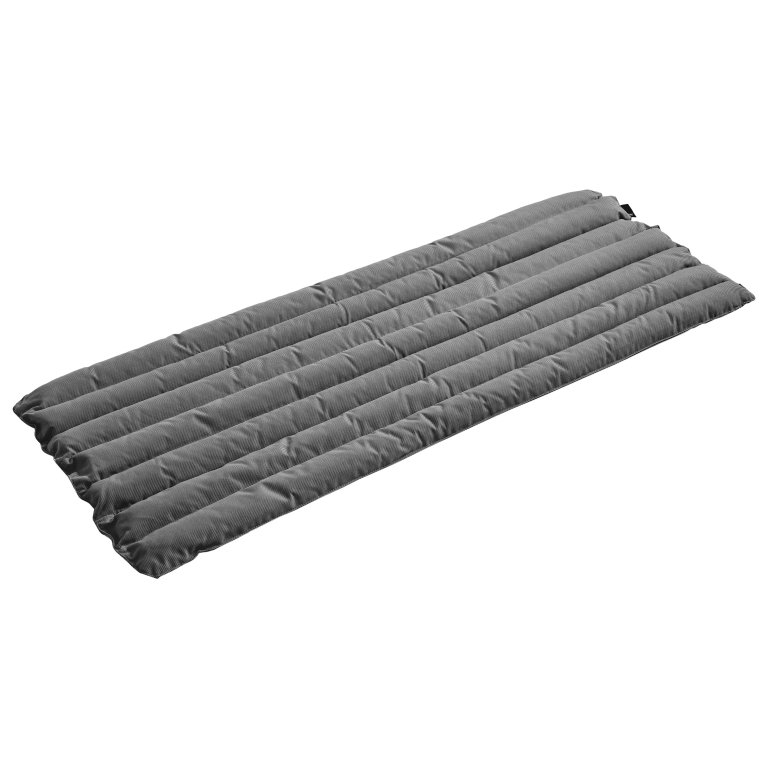 Hay Quilted zitkussen Black Pepper voor Traverse Lounge tuinbank