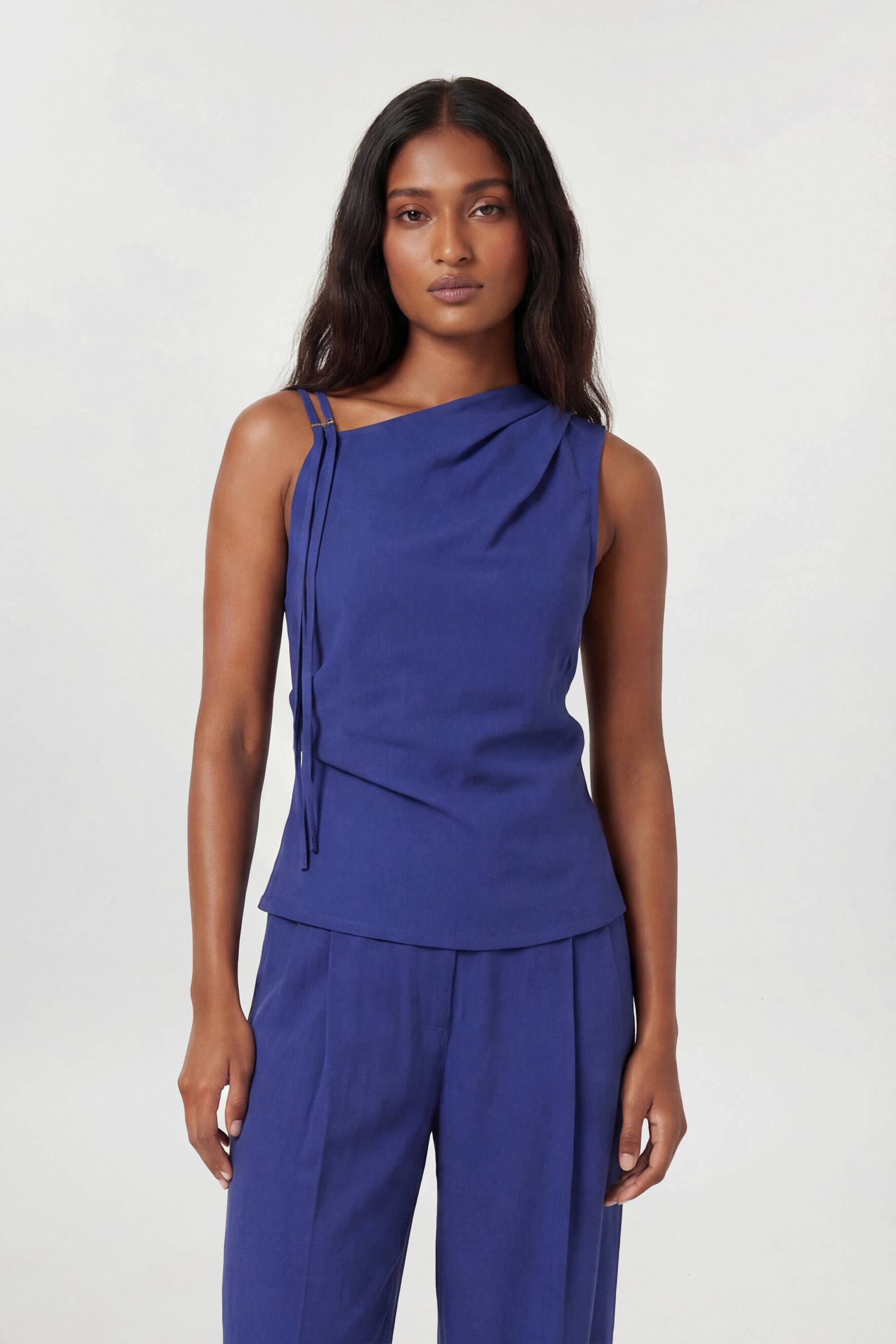 KarenMillen Haut Asymétrique À Une Épaule En Modal Coordonné