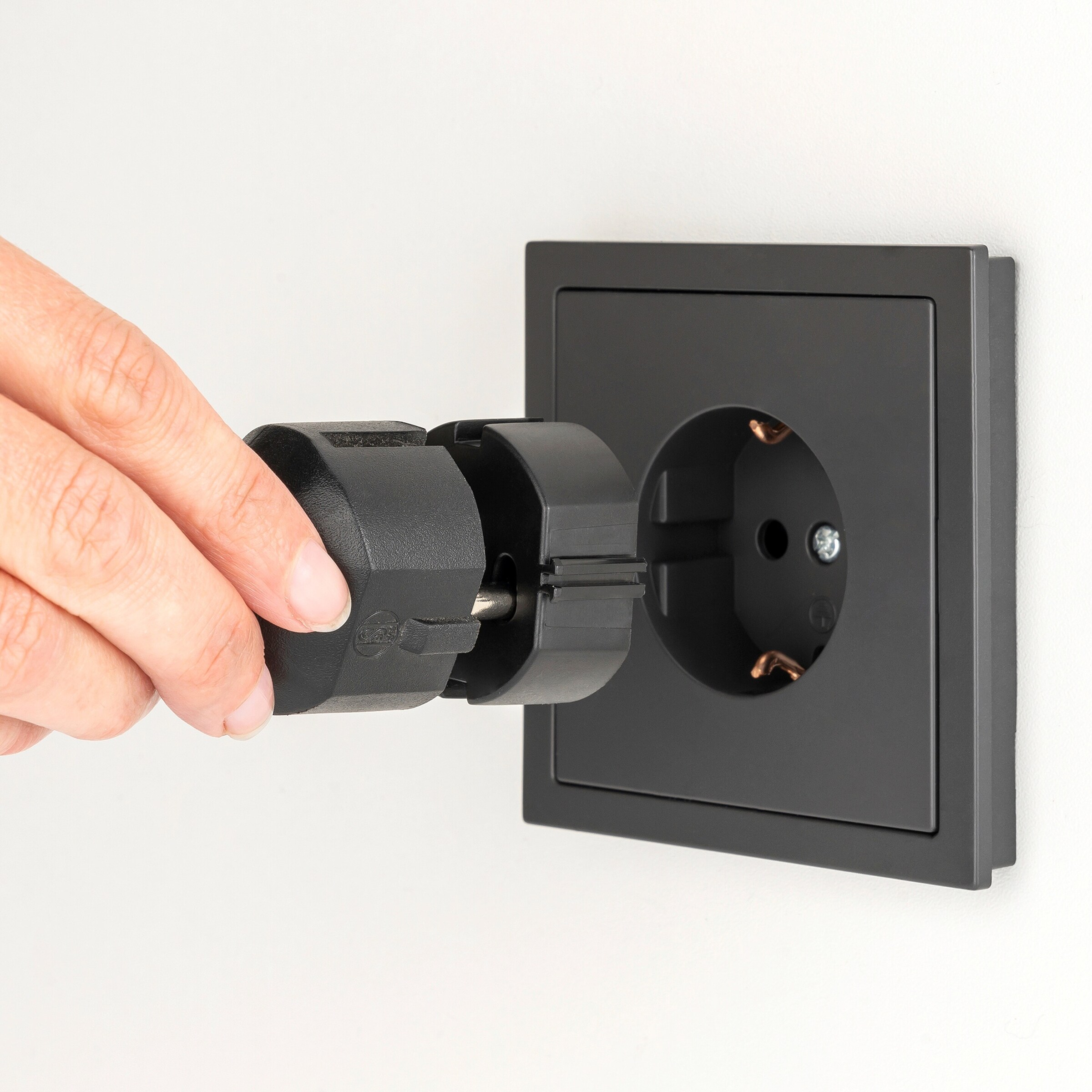 reer 20er-Pack Steckdosenschutz schwarz