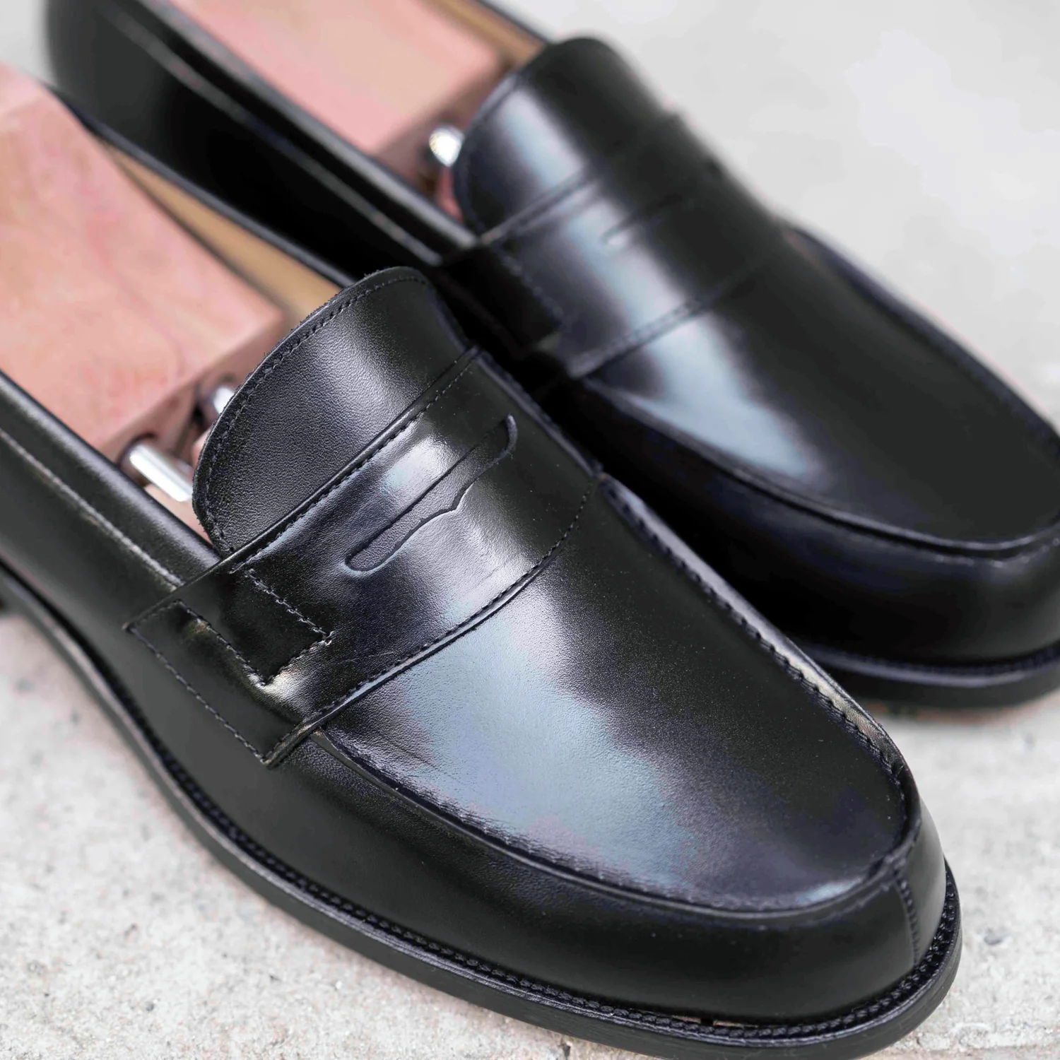 Maker-Mocassin en cuir noir