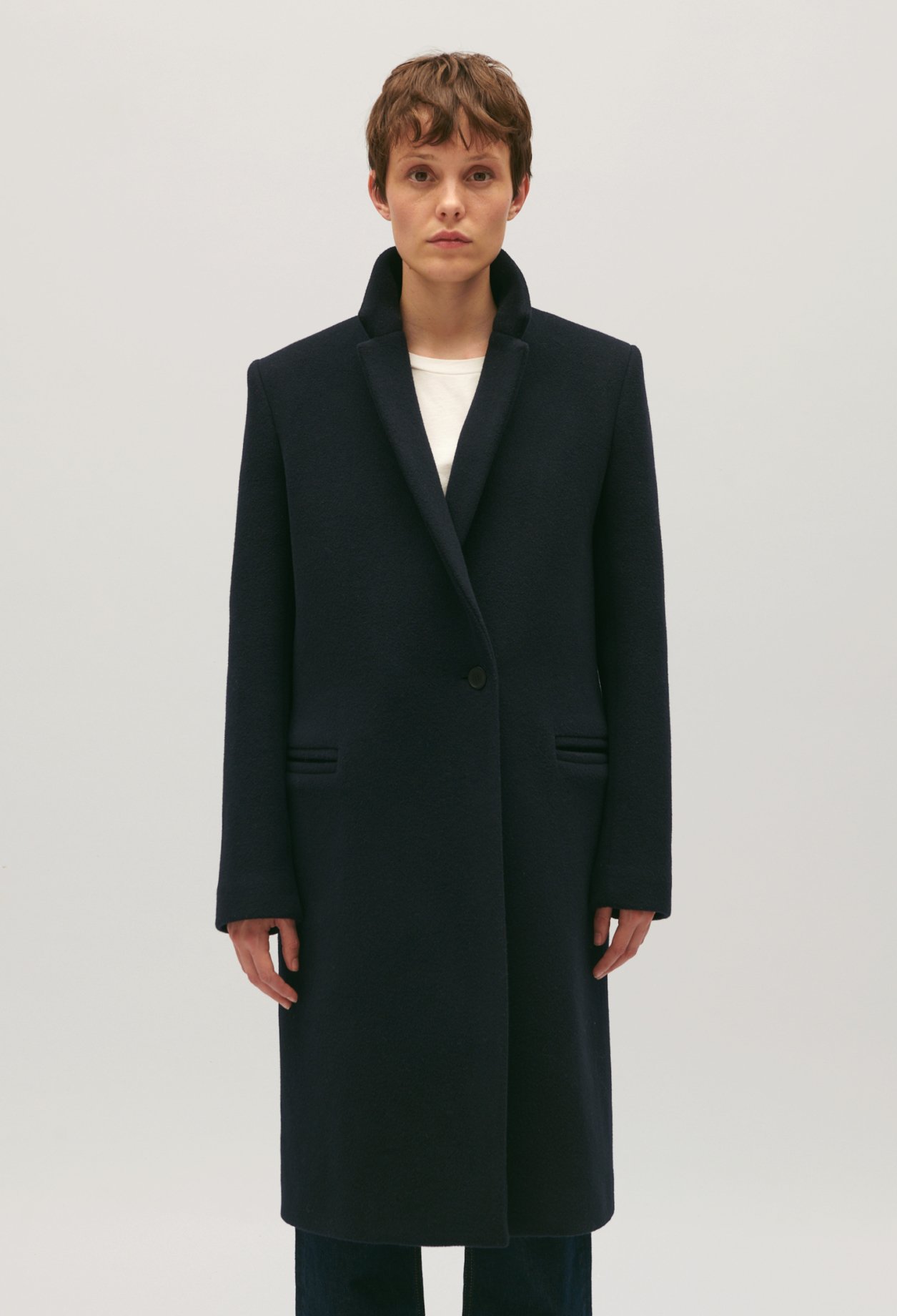 Manteau droit mi-long