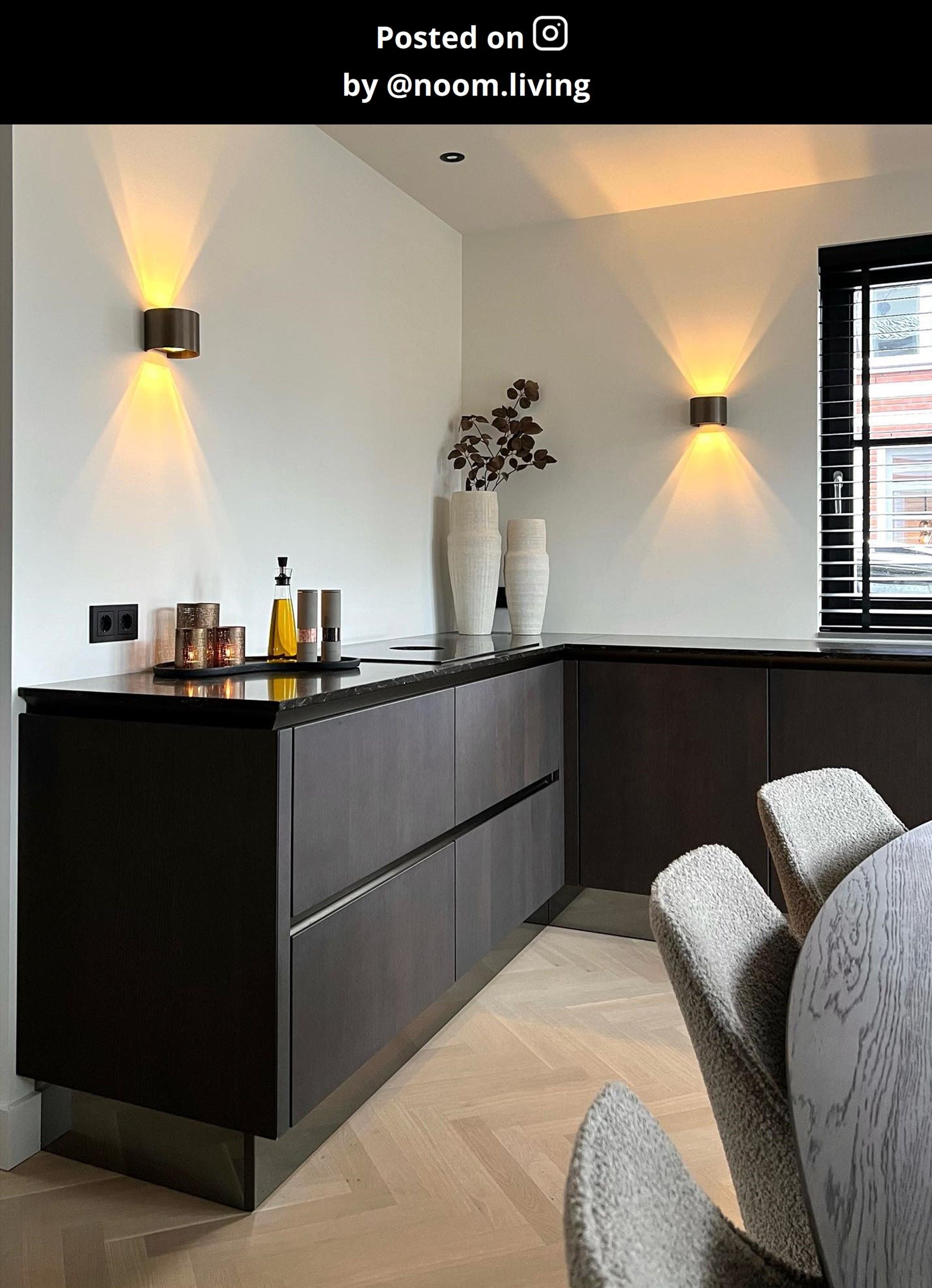 Xio wandlamp rond zwart