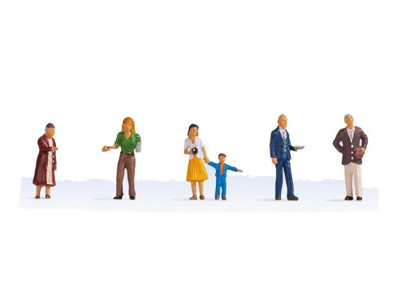 NOCH Figuren Passanten 6 Stück, H0 Passanten Figuren für H0 Modelleisenbahnen
