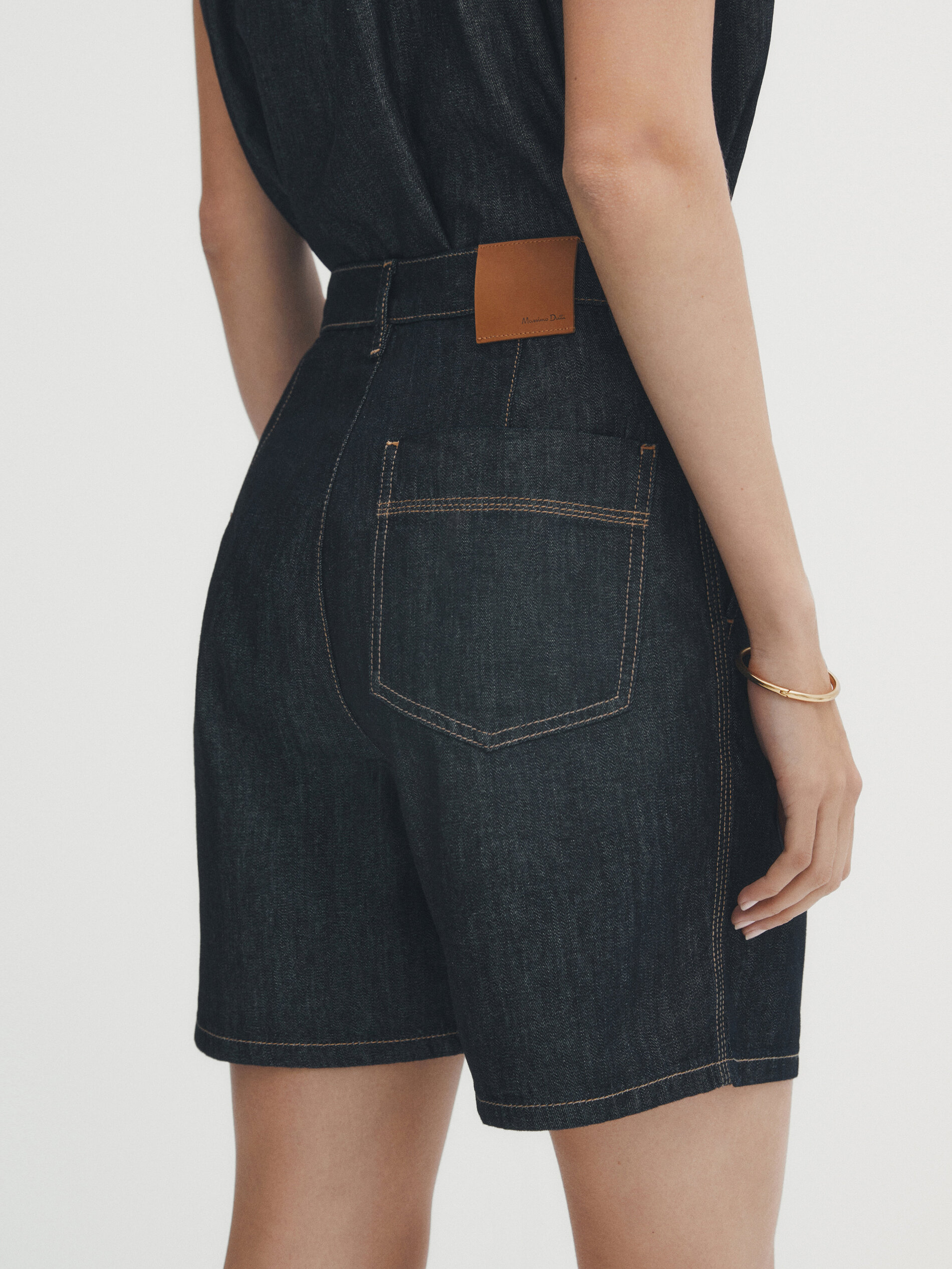 Shorts jeans plissados de cintura alta - AZUL ESCURO