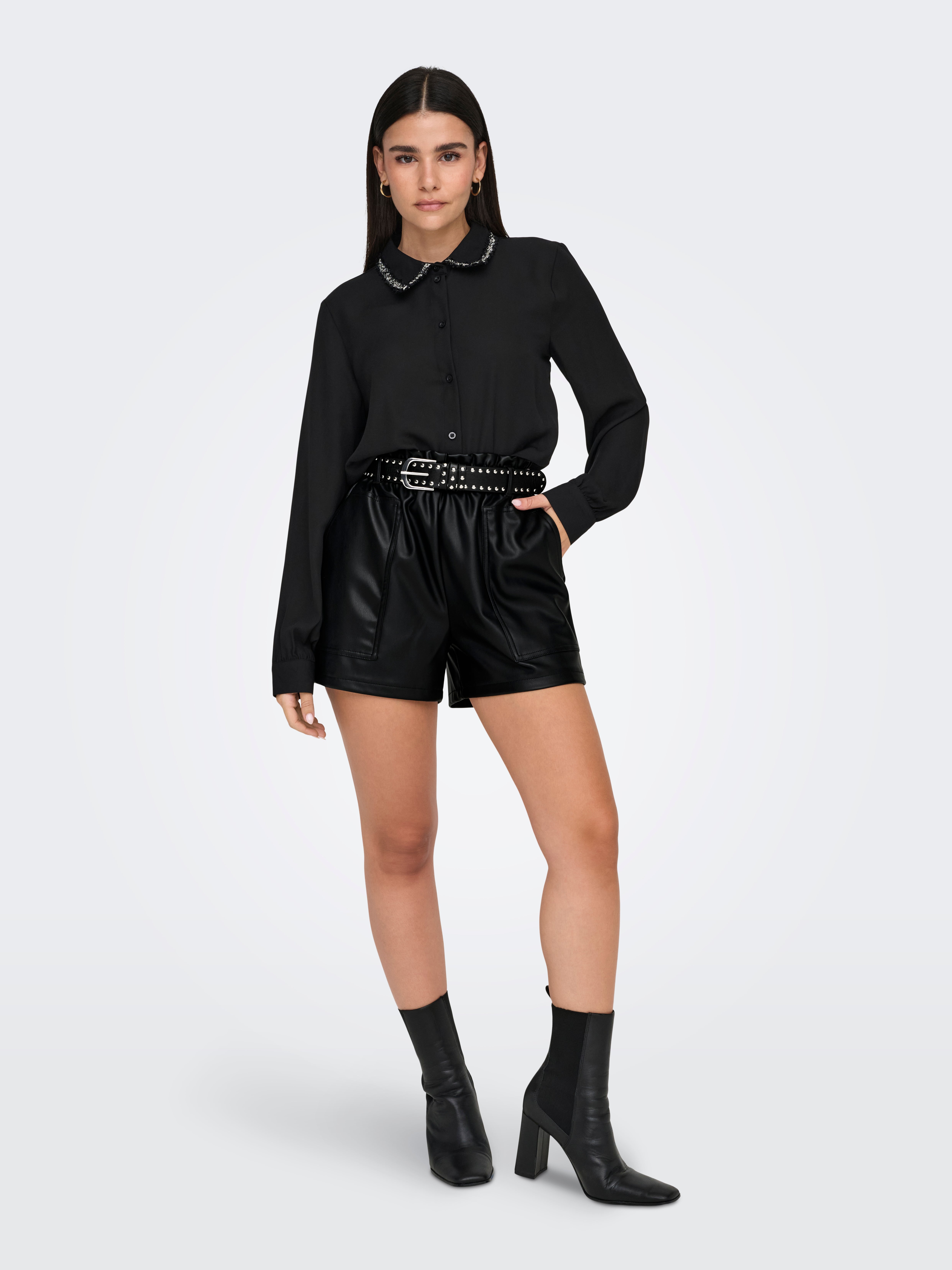 JDYMAYA Hohe Taille Normal geschnitten Kunstledershorts Black