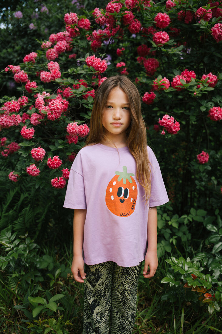 DAILY BRAT lila daily brat t-shirt berry t-shirt