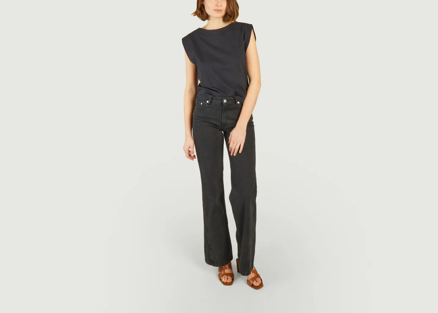 Jean teinté coupe flare Elle A.P.C.