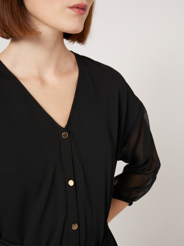 Robe courte cintrée