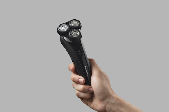 Remington Elektrorasierer »Rotationsrasierer Limitless X5 XR1750« 1 Stk. Aufsätze Nass-&Trockenrasur, 360° PivotBall Drehgelenk, akkubetrieben (50 min.)