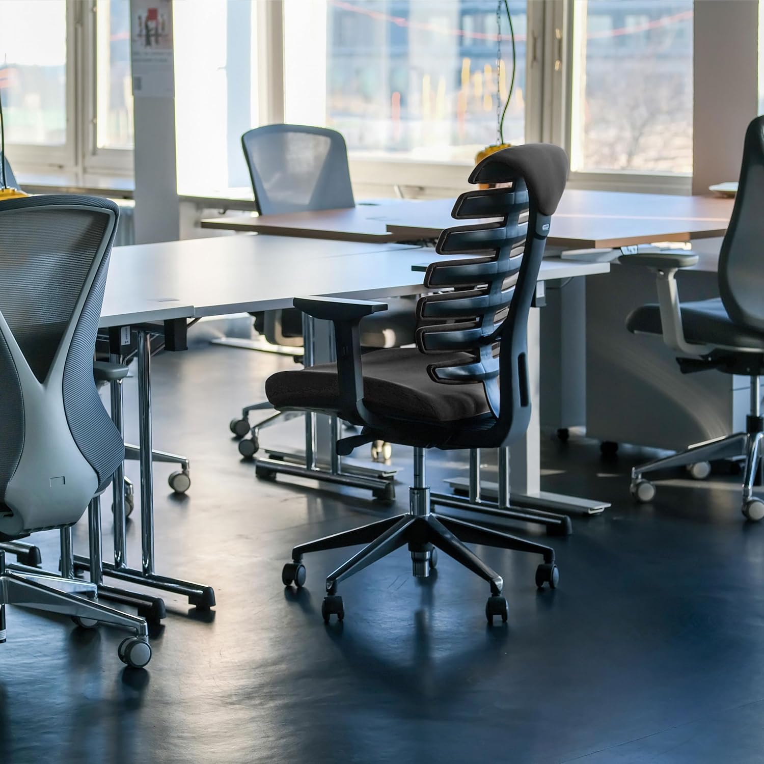 hjh OFFICE Profi Bürostuhl Ergo LINE II Stoff Schwarz, ergonomischer Drehstuhl, GS geprüft, TÜV Süd nach DIN EN 1335-1, 1335-2