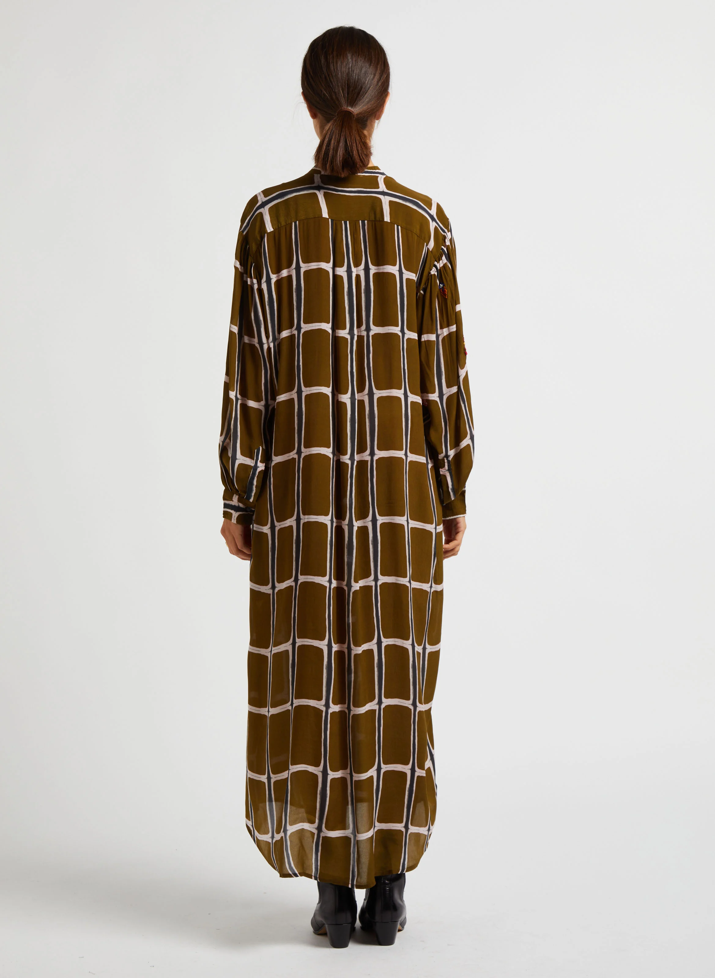 DELHI - Robe longue col rond imprimée| Kaki