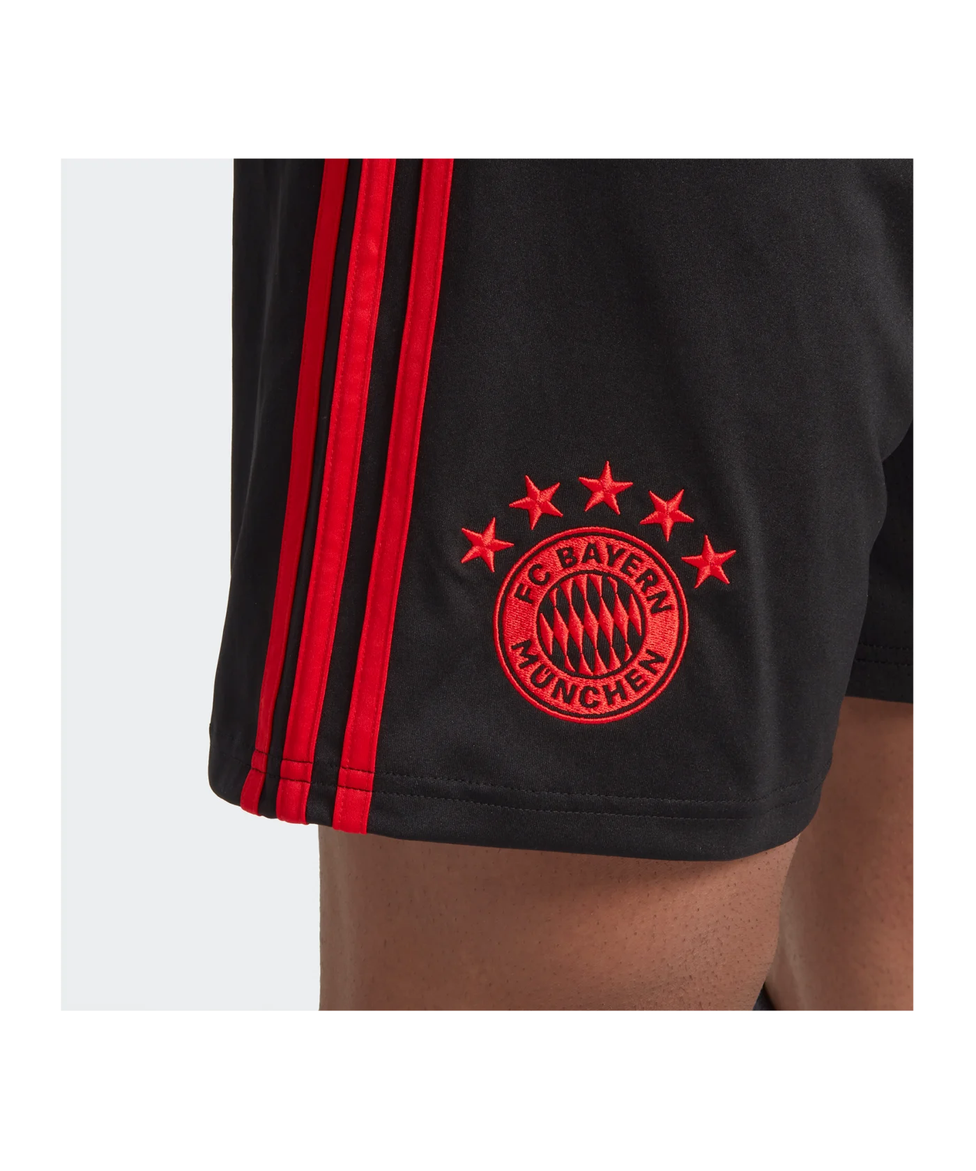adidas FC Bayern München Short UCL 2022/2023 Schwarz