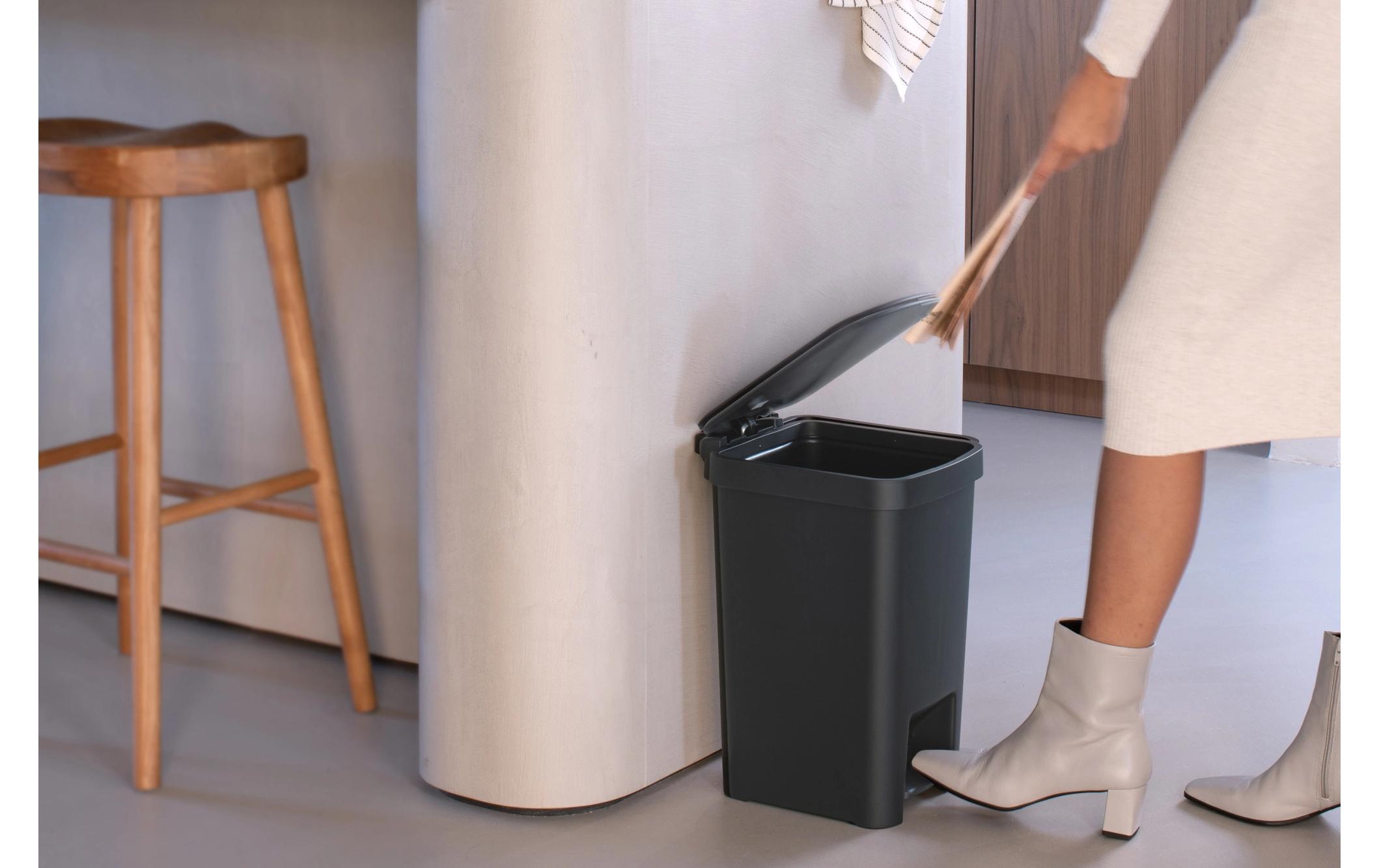Recyclingbehälter StepUp 16 l, DunkelgrauTreteimer für Recyclingmaterialien