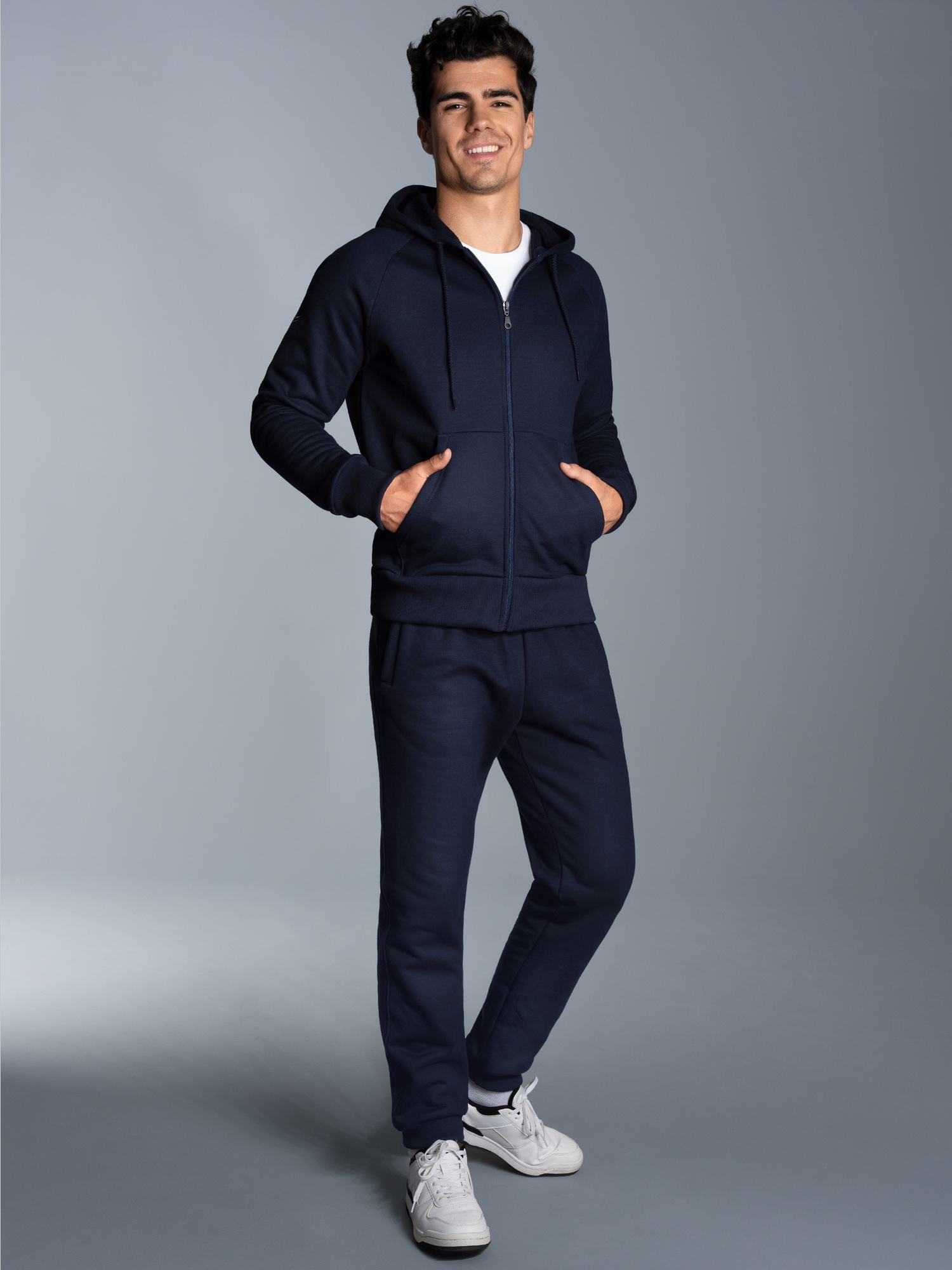 Jogginganzug mit Kapuze und ReißverschlussNavy