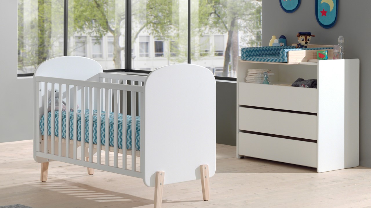Babyledikant Kiddy met commode en opzet wit