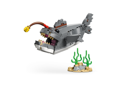 LEGO Woeste haai met schatkist (31381)