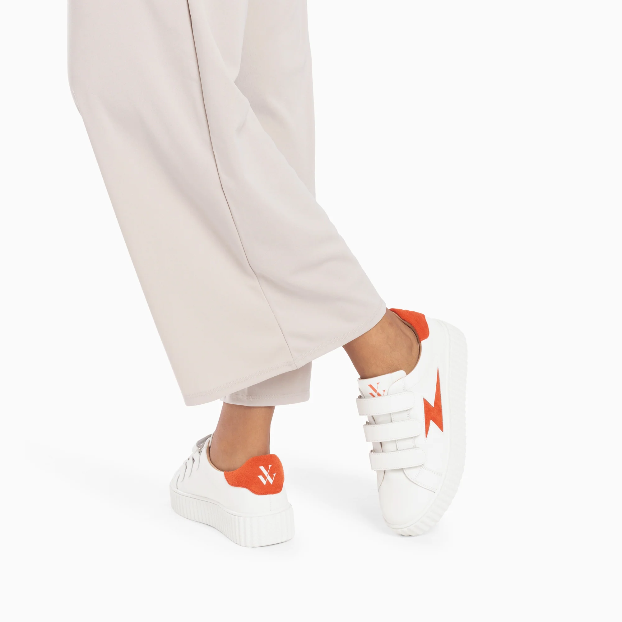 Sneakers-Baskets éclair Vicky blanc et orange à scratchs