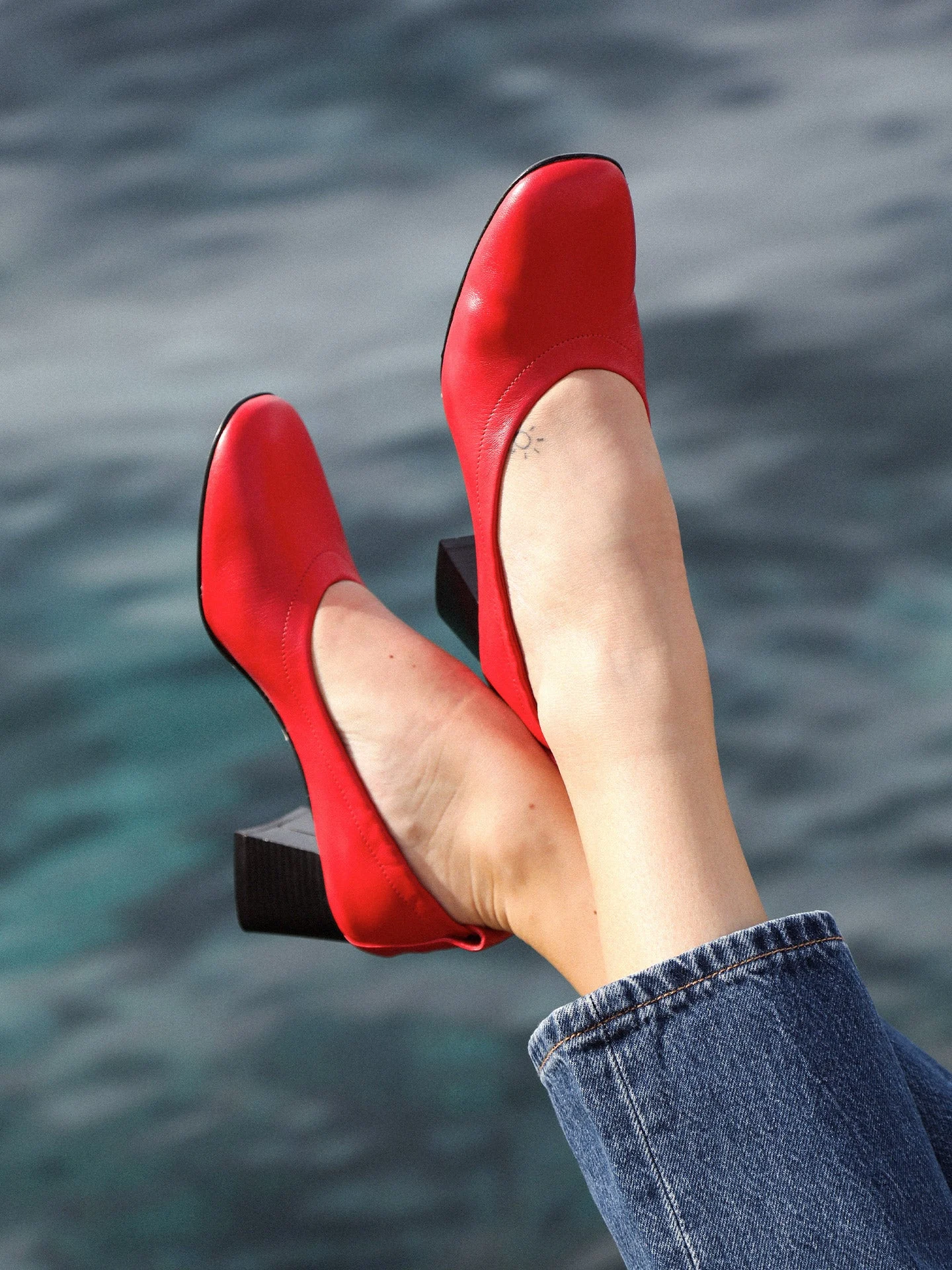 PERRI RED - Ballerines à talon en cuir nappa | Rouge