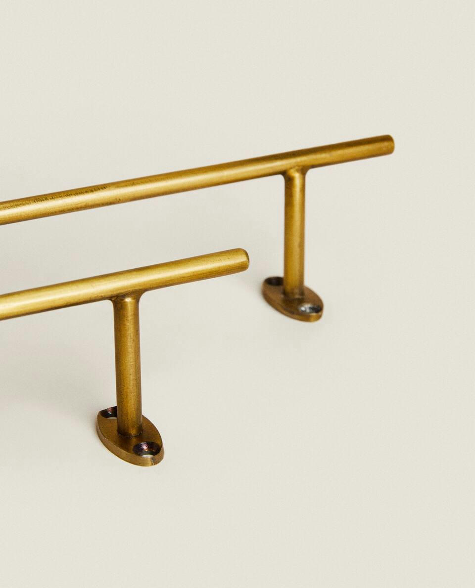SUPORTE DE TOALHAS EM AÇO DOURADO