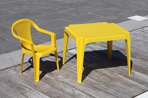 CHAISE PLASTIQUE BEBE JAUNE