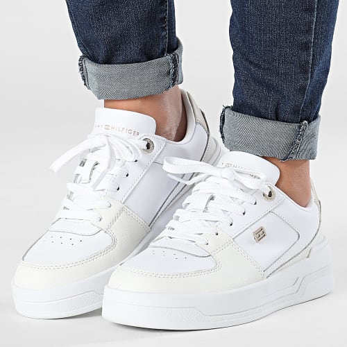 Baskets Femme Essential 7684 White