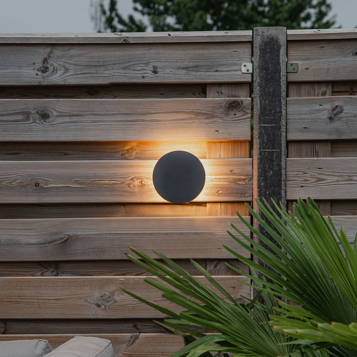 Design wandlamp grijs 16,5 cm incl. LED - Skyf