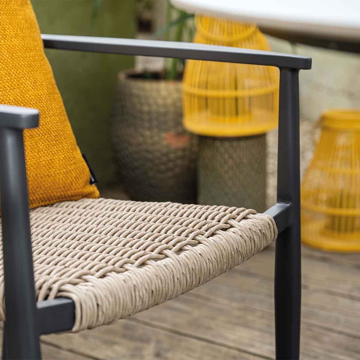 Richmond dining fauteuil -  c.black - natural - merino sand