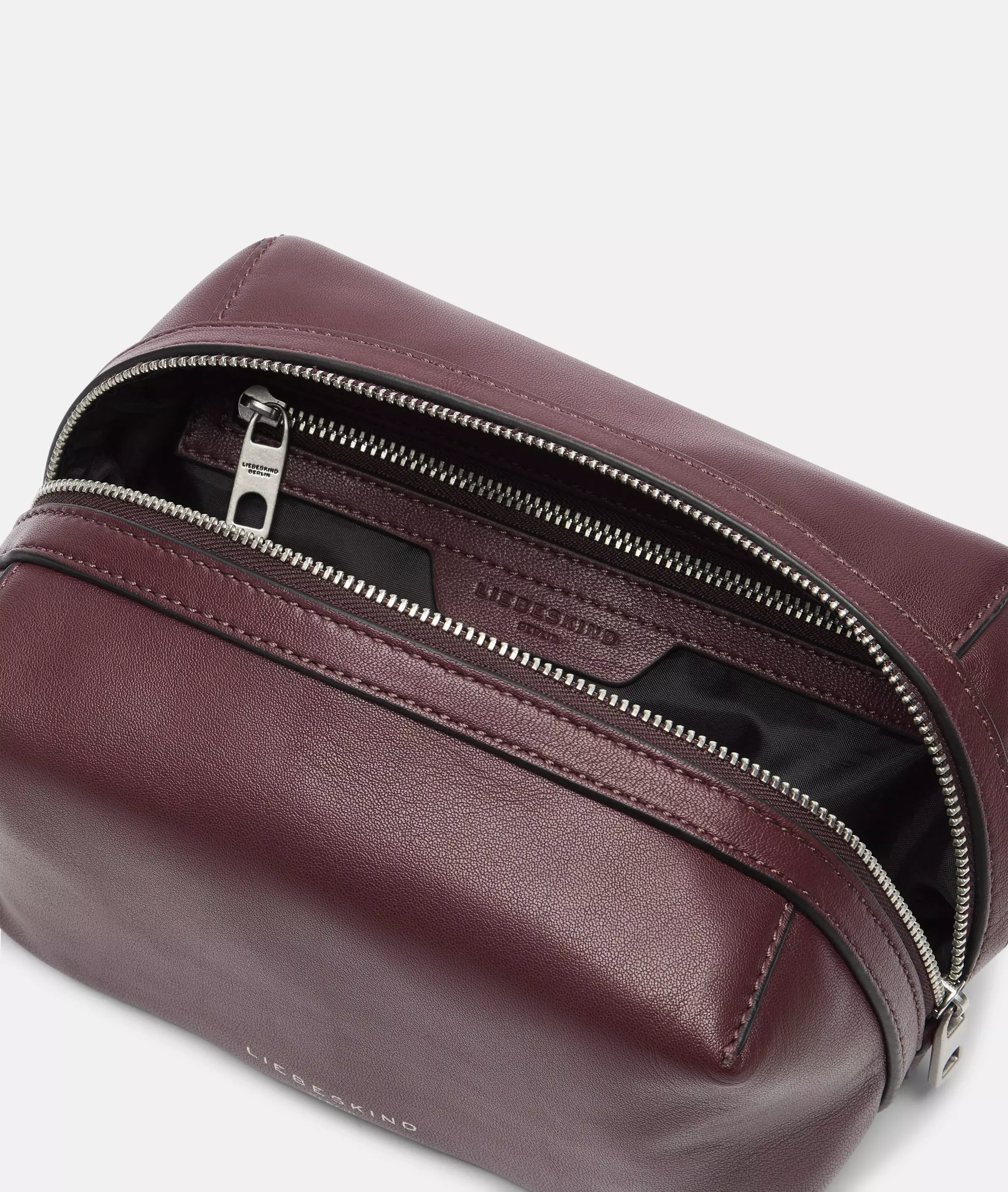 Pouch S Cosmetic bag made from soft leather