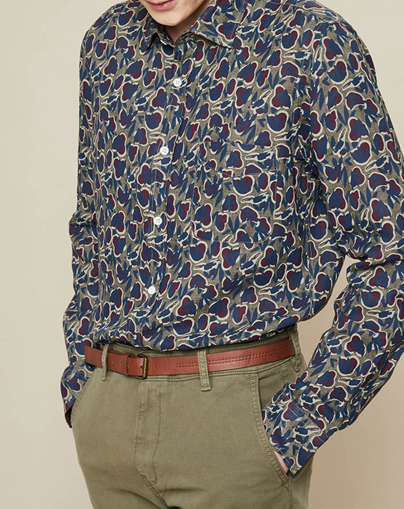 Hartford Chemise 100% Lin Slim Storm camouflage kaki/bordeaux/marine