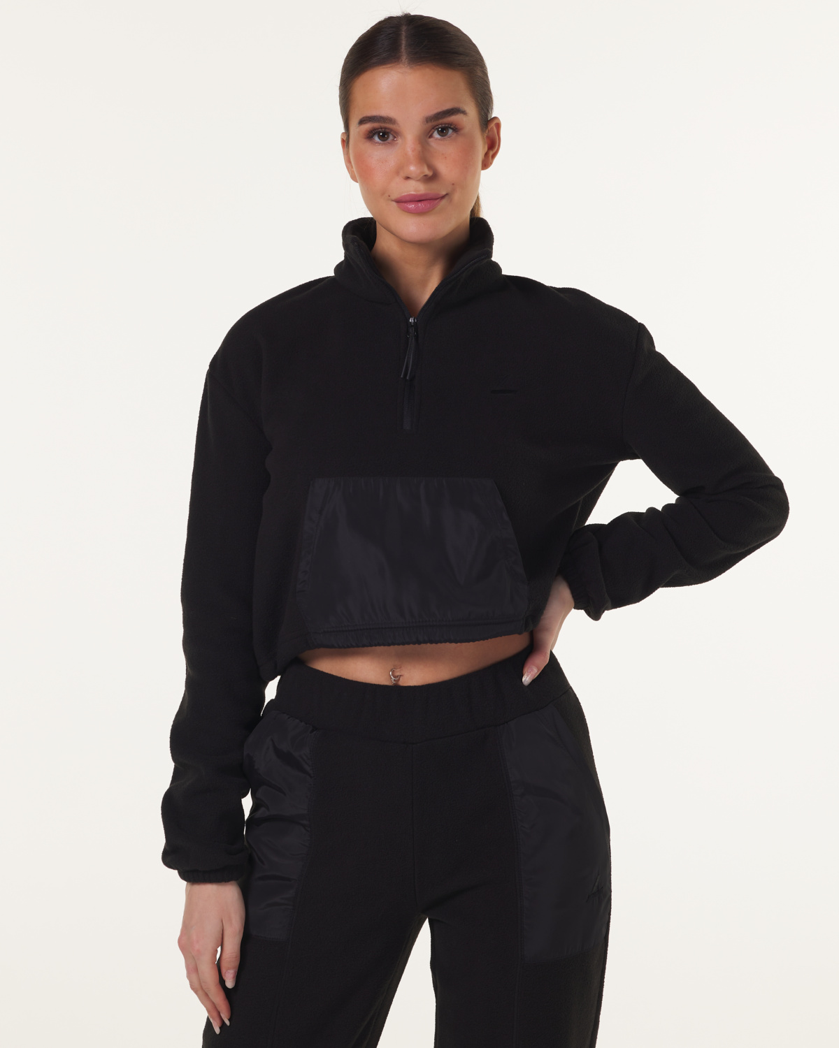 LEVITY Break Fleece 1\2 Zip Sweater Black