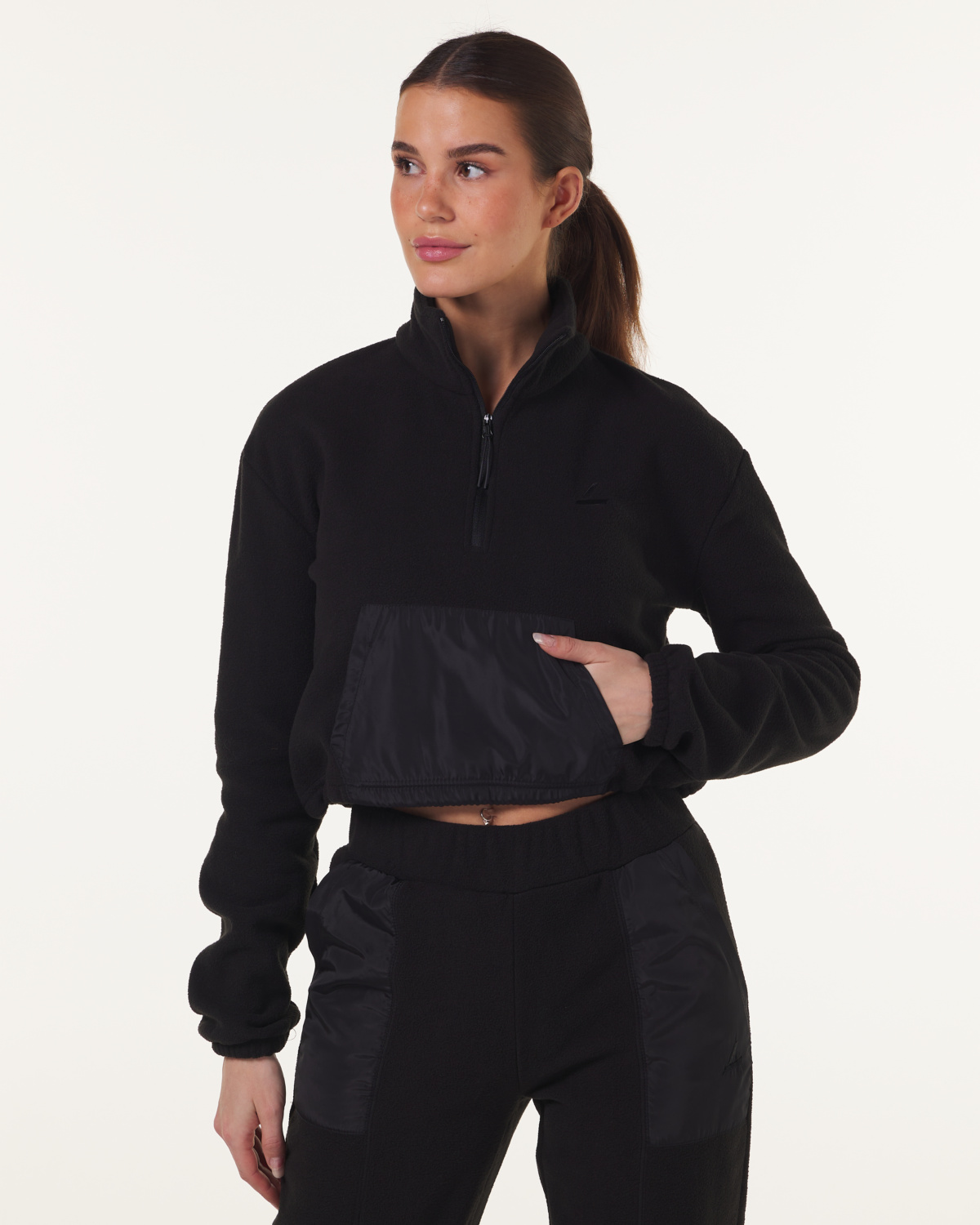 LEVITY Break Fleece 1\2 Zip Sweater Black