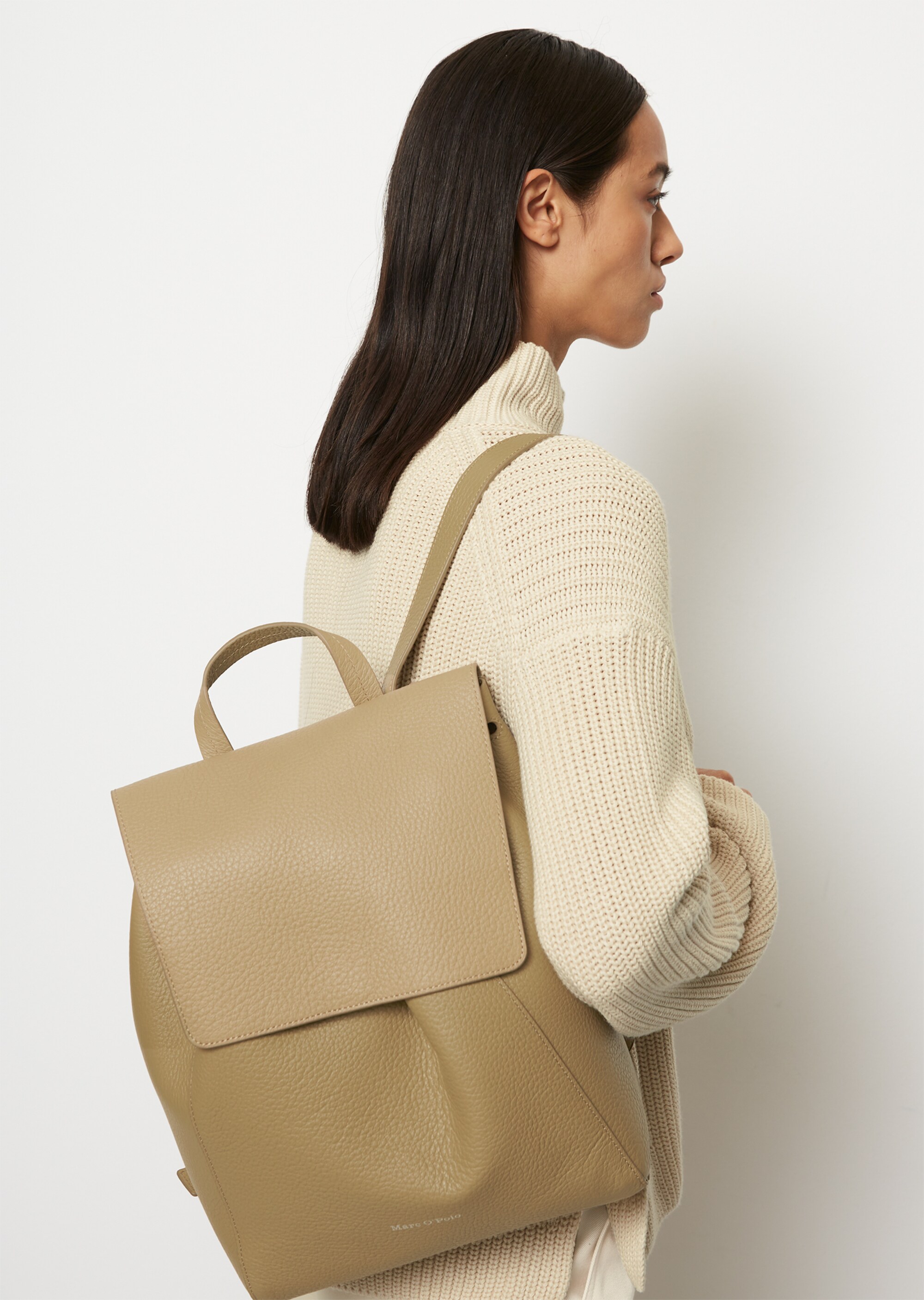 Rucksack aus genarbtem Rindleder