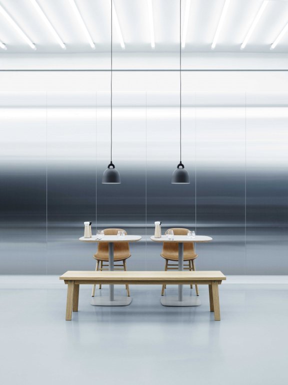 Normann Copenhagen Bell hanglamp small, zand