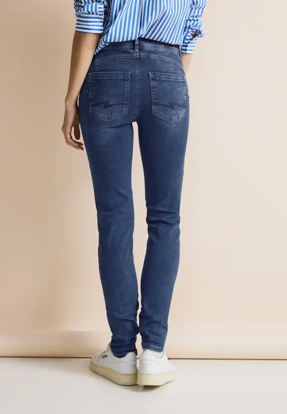 Free to move Jeans - mid blue washed